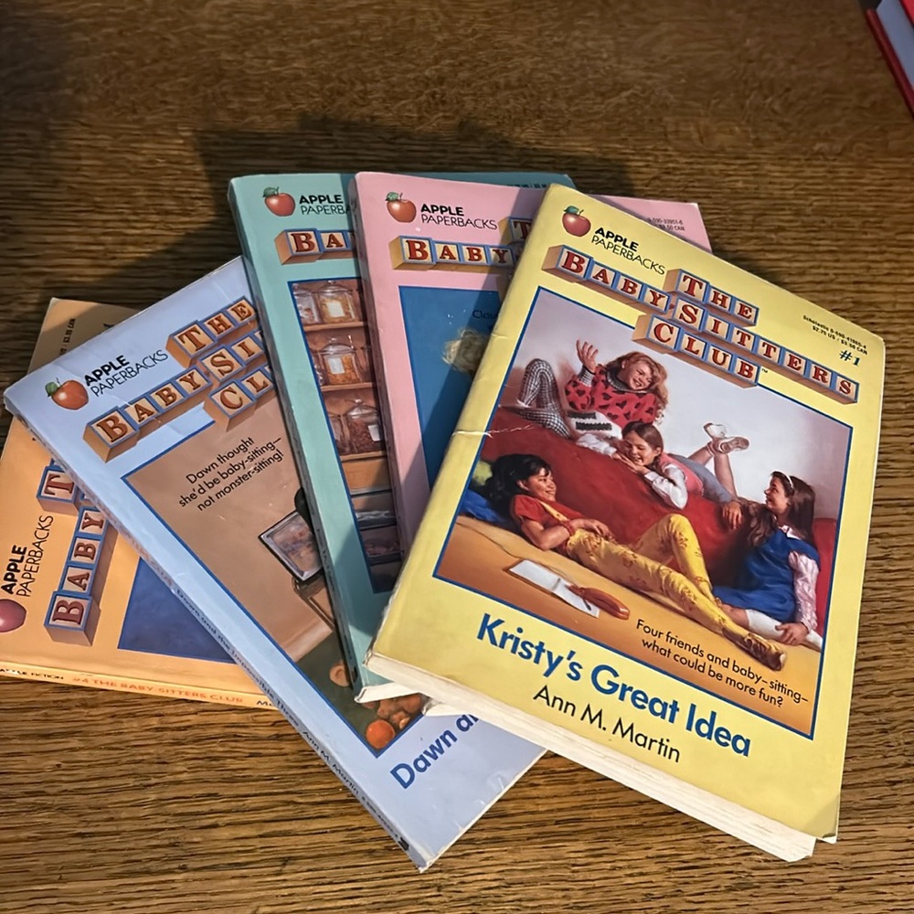 Vintage original The Babysitters Club books 1-5!